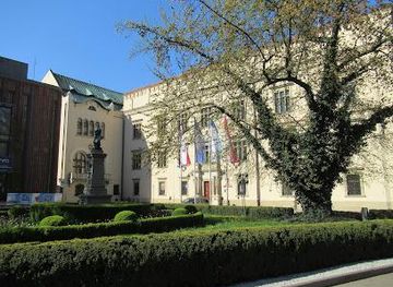 poland/krakow/landmark/palac-wielopolskich-urzad-miasta