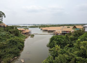 cambodia/kratie/landmark/kampi-mega-rapid