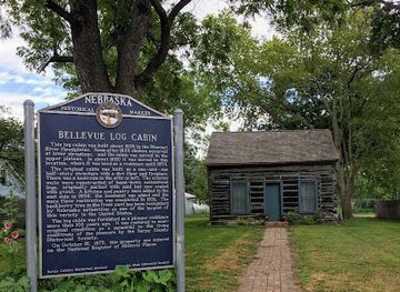 nebraska/pine-ridge/landmark/the-bellevue-log-cabin