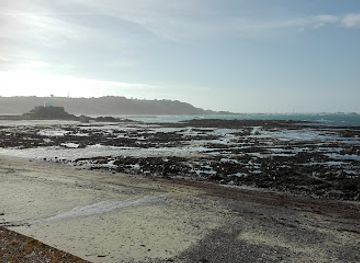 guernsey/fermain-bay/landmark/german-naval-signals-hq