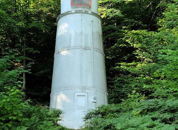 michigan/pictured-rocks-national-lakeshore/landmark/munising-rear-range-lighthouse