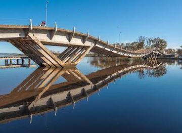uruguay/punta-del-este/landmark/leonel-viera-bridge