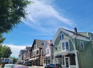 massachusetts/cape-ann/landmark/motif-1