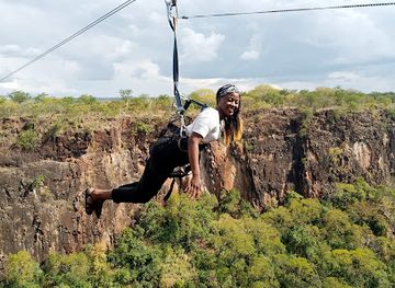 zambia/zambezi-basin/landmark/gorge-swing-victoria-falls-hq
