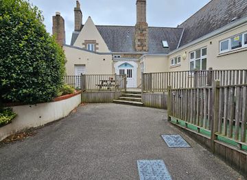 jersey/saint-saviour/landmark/loveworld-jersey-a-k-a-christ-embassy