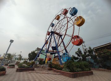 bangladesh/madhupur-tract/landmark/sharif-food-court-dream-park