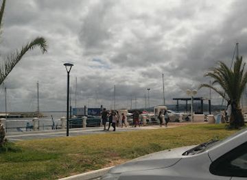 uruguay/piriapolis/landmark/plaza-guyunusa