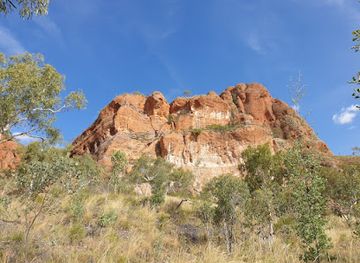 australia/bungle-bungle-range/landmark/echidna-chasm