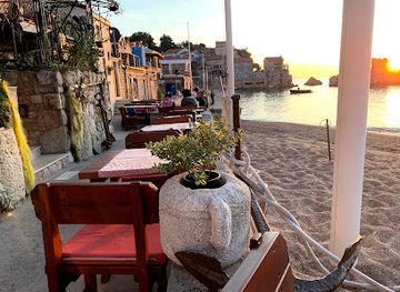 montenegro/bar-riviera/landmark/konoba-langust