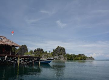 indonesia/raja-ampat/landmark/cape-kri