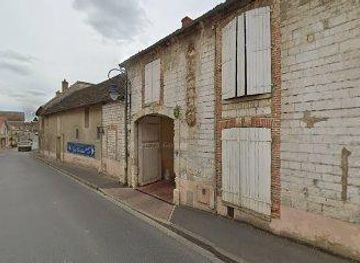 france/reims/landmark/12-rue-du-pont