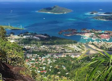 seychelles/cousin-island/landmark/saint-anne-marine-national-park