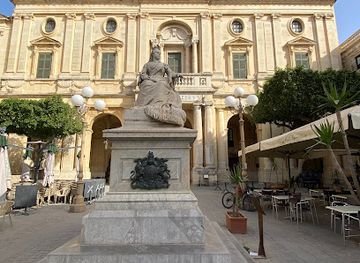 malta/paola/landmark/queen-victoria-statue