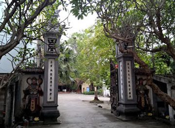 vietnam/hanoi/dong-da-district/landmark/hao-nam-temple