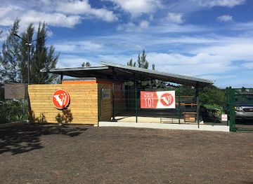 puerto-rico/dorado/landmark/el-vagon-dorado