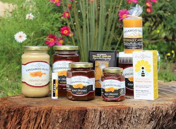 australia/kangaroo-island/landmark/kangaroo-island-living-honey