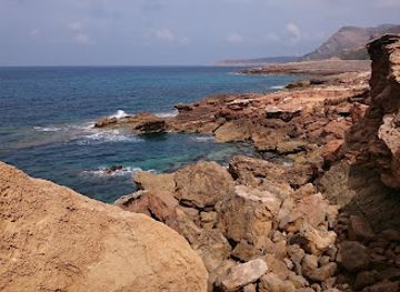 tunisia/el-haouaria/landmark/grottes-el-haouaria