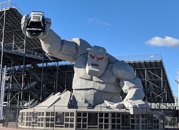 delaware/blackbird-state-forest/landmark/miles-the-monster-statue