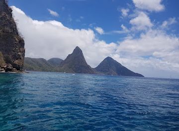 saint-lucia/soufriere/landmark/ocean-angel-water-taxi-boat-tour-s