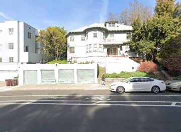 california/oakland/landmark/evelyn-cottage