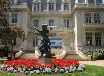 chile/vina-del-mar/landmark/palacio-carrasco