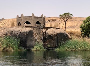 egypt/aswan/landmark/aswan-birdwatching