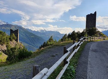 italy/valtellina/landmark/torri-di-fraele