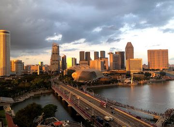 singapore/central-business-district/landmark/the-lighthouse