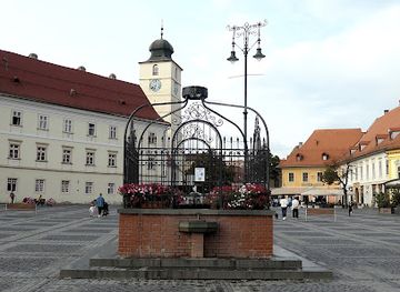 romania/sibiu/landmark/fantana-medievala