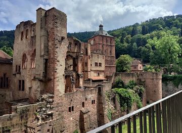 germany/heidelberg/altstadt/landmark/thick-tower