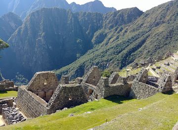 peru/machu-picchu/landmark/manuel-chavez-ballon-site-museum