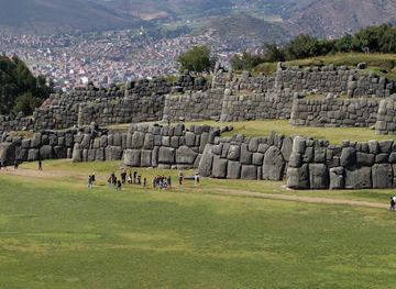 peru/cusco/landmark/tupac-amaru-square