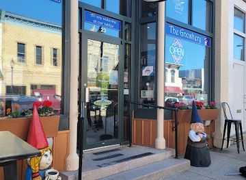 wisconsin/sturgeon-bay/landmark/the-gnoshery