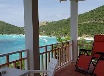 british-virgin-islands/jost-van-dyke/landmark/white-bay-villas-beach-club