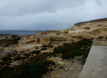 malta/dwejra-area/landmark/id-dwejra-cart-ruts