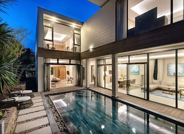 vietnam/south-central-coast/landmark/wyndham-grand-kn-paradise-cam-ranh