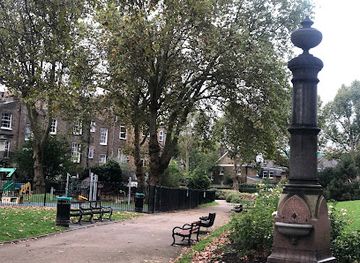 united-kingdom/london/camden-town/landmark/saint-martin-s-gardens