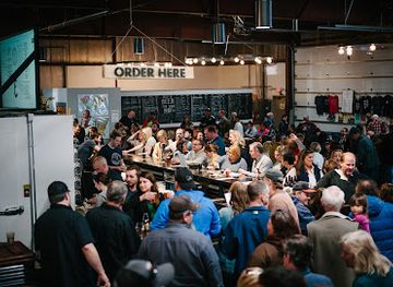 wisconsin/sheboygan/landmark/3-sheeps-brewing-company