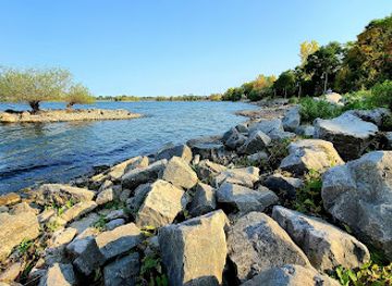 canada/eastern-ontario/landmark/dundurn-castle