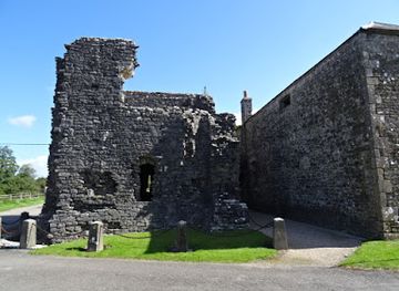 united-kingdom/south-glamorgan/attraction/ewenny-priory-2
