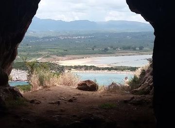 greece/kalamata/landmark/cave-of-nestor