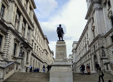 united-kingdom/london/landmark/clive-of-india-memorial