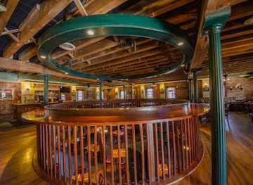 new-york/poughkeepsie/landmark/mahoney-s-irish-pub-steakhouse