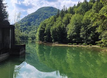 austria/fuschlsee/landmark/felsenbad