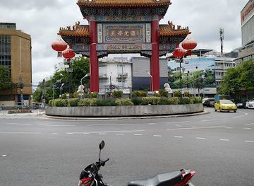 thailand/bangkok/chinatown/landmark/the-chinatown-gate