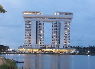 south-korea/gangneung-coastal-areas/landmark/gangneung-banghaejeong