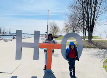 HTO Sign