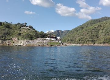 argentina/salta-province/landmark/quebrada-de-san-lorenzo