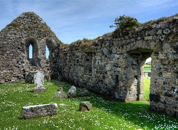 ireland/county-louth/landmark/kilwirra-church-ruins