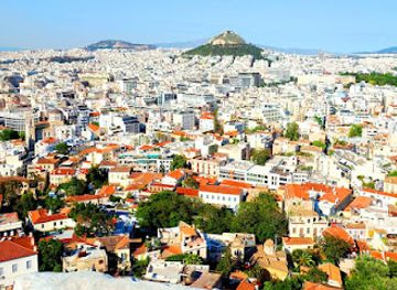 greece/athens/plaka/landmark/greek-flag-of-athens-acropolis